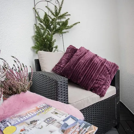 Deluxe For 5 - Sauna & Pool - Free Parking Appartement *