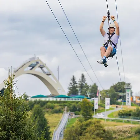 Deluxe For 5 - Sauna & Pool - Free Parking Appartamento