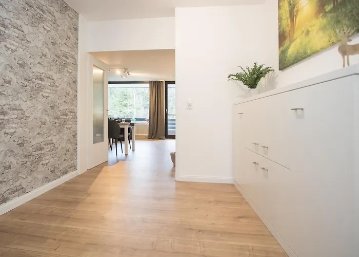 Apartment Deluxe For 5 - Sauna & Pool - Free Parking *