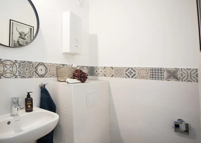 Deluxe For 5 - Sauna & Pool - Free Parking * Winterberg